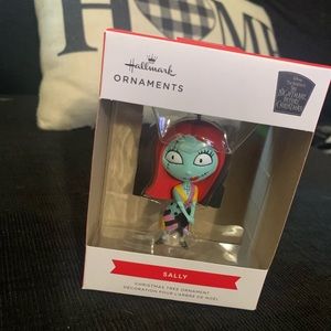 Hallmark NBC Sally Ornament